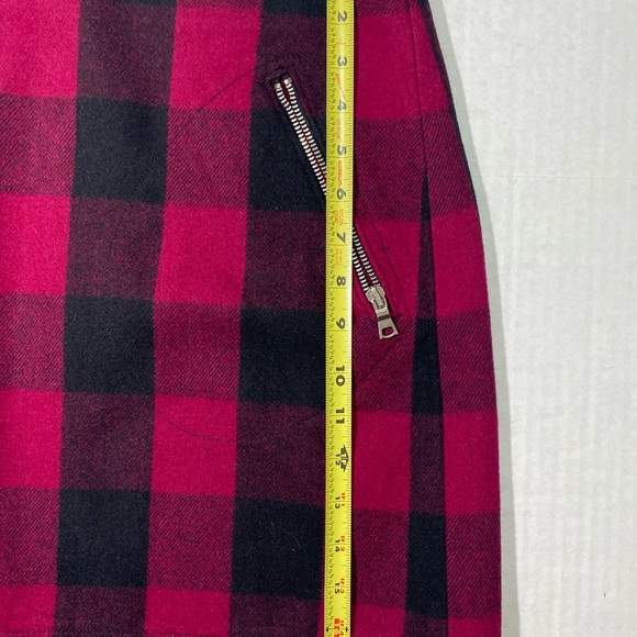 🦋🦄Gap Recycle Wool Red & Black Plaid With Zipper Front pockets mini skirt. 8 - Picture 12 of 12